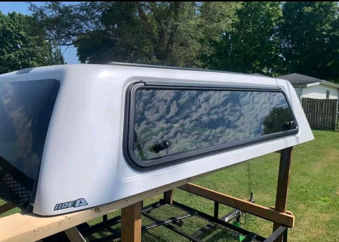 Chevrolet Silverado truck topper Online Chevrolet Silverado truck topper Online
