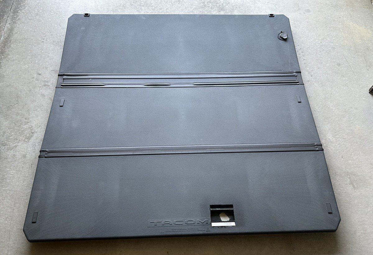 Toyota Tacoma Tri-Fold Tonneau Cover for Sale | Truck Bed Cover Toyota Tacoma Tri-Fold Tonneau Cover for Sale | Truck Bed Cover